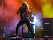 Doro on Jul 16, 2016 [826-small]