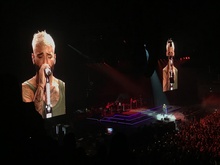 Maluma on Feb 28, 2020 [883-small]