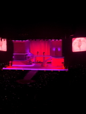 Sabrina Carpenter / Declan McKenna on Nov 7, 2024 [344-small]