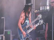 SLASH now that guy was killing it, Carolina Rebellion on May 2, 2015 [167-small]