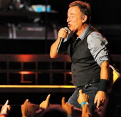 Bruce Springsteen & The E Street Band on Aug 29, 2012 [700-small]