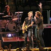 Bruce Springsteen & The E Street Band / Jon Bon Jovi on Apr 13, 2008 [419-small]