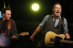 Bruce Springsteen & The E Street Band on Nov 28, 2012 [577-small]