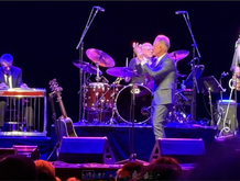 Lyle Lovett And His Large Band on Jun 26, 2025 [907-small]