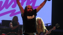 Nashville Pussy on Jul 1, 2022 [927-small]