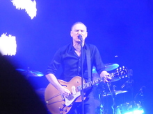 Bryan Adams on Dec 11, 2019 [628-small]