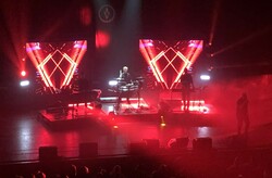 VNV Nation ~ Ronan Harris, Mike Wimer, Gabriel Shaw & David Gerlach , tags: VNV Nation, Los Angeles, California, United States, The Wiltern - VNV Nation / De/Vision / Holygram on Dec 13, 2018 [765-small]