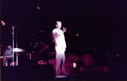 Peter Gabriel on Sep 21, 1983 [586-small]