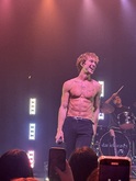 Daniel Seavey / sombr / kylekelly on Apr 7, 2025 [839-small]