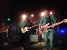 Rooney / SWIMM / Royal Teeth on Dec 7, 2016 [989-small]