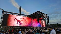 Oasis / Richard Ashcroft / Cast on Jul 16, 2025 [536-small]