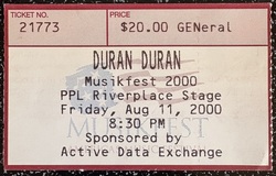 Duran Duran on Aug 11, 2000 [826-small]
