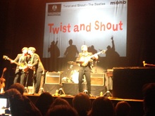 The Bootleg Beatles on Oct 13, 2015 [255-small]