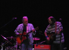 Hot Tuna / Steve Earle / Ge Smith / Barry Mitterhof on Jul 18, 2010 [329-small]