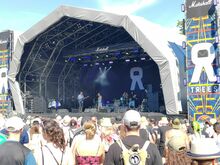 The Hunna at Main Stage, 2000 Trees Festival on Jul 9, 2025 [378-small]