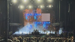 Mumford & Sons / Japanese Breakfast on Jul 18, 2025 [320-small]