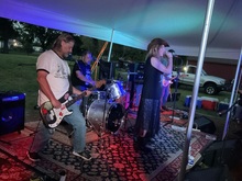 Tom’s Hot Dog Music Festival  on Jul 19, 2025 [466-small]