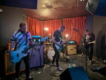 Ranges, Ranges / Man Mountain / The Burning Paris on Jul 21, 2025 [155-small]