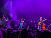 I'm With Her / Iron & Wine / Sarah Jarosz / Aoife O'Donovan / Sara Watkins / Ken Pomeroy on Jul 24, 2025 [103-small]