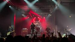 Powerman 5000 / Ill Niño / (hed) p.e. / Priest on Jul 25, 2025 [630-small]