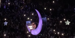 Olivia Rodrigo / Chappell Roan on Mar 22, 2024 [201-small]