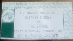 Sleater‐Kinney on Nov 1, 1997 [872-small]