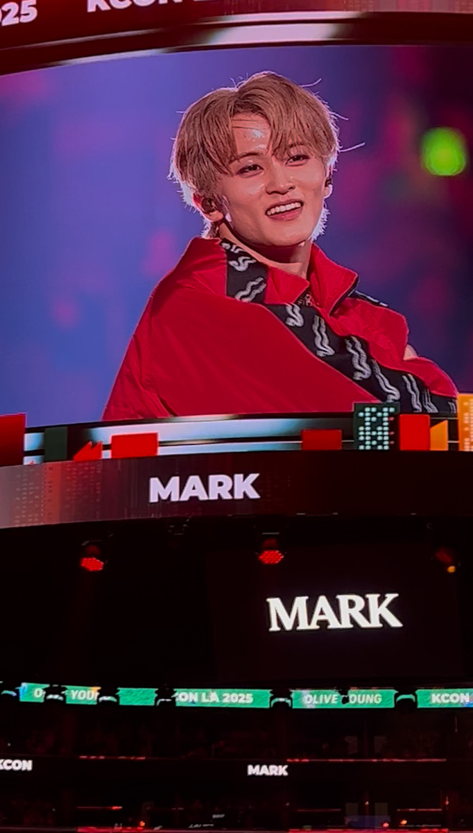 Lee Youngji Concert & Tour History | Concert Archives