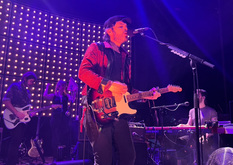 Gaz Coombes on Mar 10, 2023 [875-small]