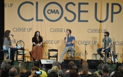 Lady A (fka Lady Antebellum) on Jun 7, 2013 [000-small]