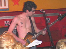 We Are Scientists on Mar 8, 2006 [839-small]