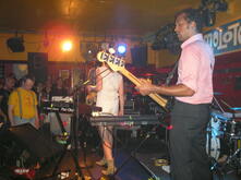 Metric on May 12, 2006 [866-small]
