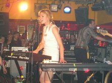 Metric on May 12, 2006 [869-small]
