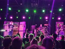 Dinosaur Jr. / Snail Mail / Easy Action on Aug 4, 2025 [697-small]