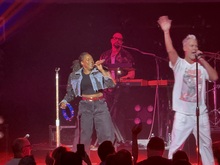 Fitz and the Tantrums / Ax and the Hatchetmen on Aug 6, 2025 [370-small]