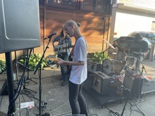 Temporary Friends / Pearl Sugar on Aug 7, 2025 [216-small]