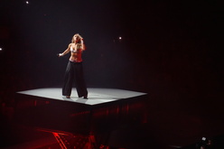 Tate McRae / Zara Larsson on Aug 7, 2025 [425-small]
