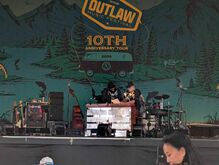 Willie Nelson / Bob Dylan / Turnpike Troubadours / Red Clay Strays / Waylon Payne on Aug 8, 2025 [596-small]