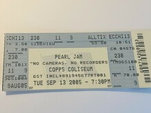 Pearl Jam / Sleater-Kinney on Sep 13, 2005 [094-small]