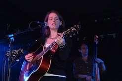 Laura Cantrell, Laura Cantrell / Holly Williams on Sep 14, 2005 [240-small]