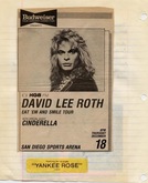 David Lee Roth on Dec 18, 1986 [677-small]