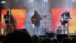 Billy Strings on Aug 14, 2022 [036-small]