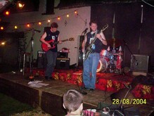 D.D.R. on Aug 28, 2004 [143-small]