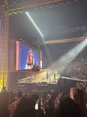 Tate McRae / Zara Larsson on Aug 15, 2025 [022-small]
