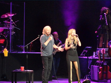 tags: Barry Gibb - Barry Gibb / Jared & The Mill on May 15, 2014 [287-small]