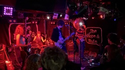 Fuzztazer / Pretty (CA) / Ragdoll on Aug 18, 2025 [744-small]