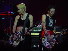 Joan Jett & The Blackhearts on Dec 31, 2002 [549-small]