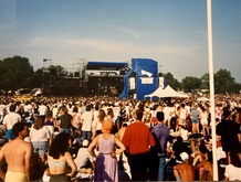 Bryan Adams / Steve Miller Band / Extreme / Sass Jordan / Moxy Früvous on Aug 22, 1992 [176-small]