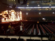 Queen + Adam Lambert on Jul 28, 2019 [346-small]