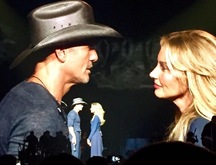 Tim McGraw / Faith Hill / Charlie Worsham on Jun 22, 2017 [393-small]