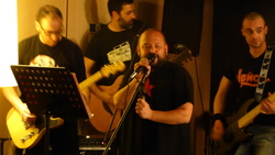 Xus & Friends on Mar 28, 2015 [325-small]